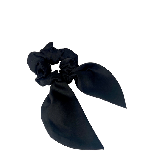 Silk Scrunchie *Bunny Tail * Noir